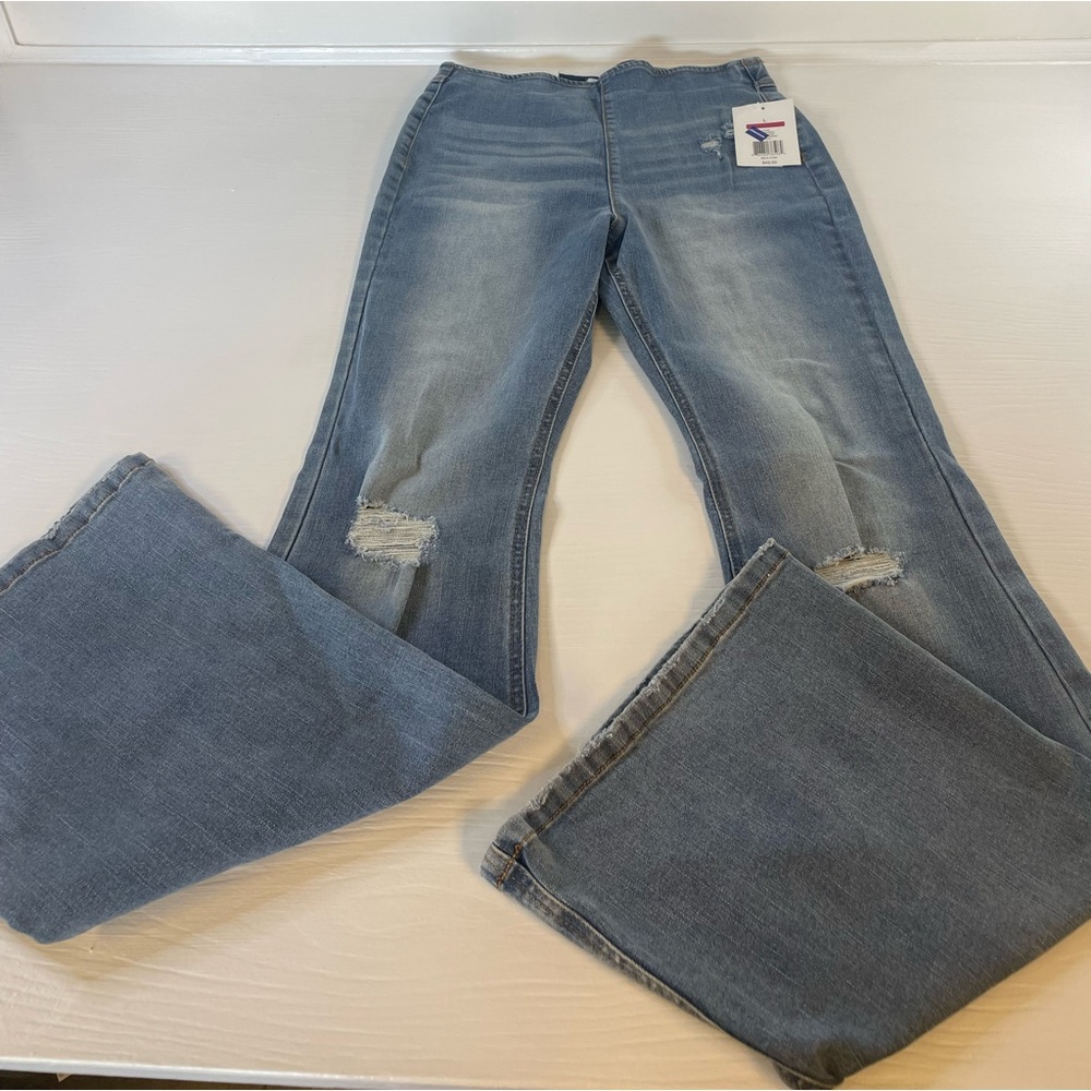 True craft jeans new with tags. Pull on